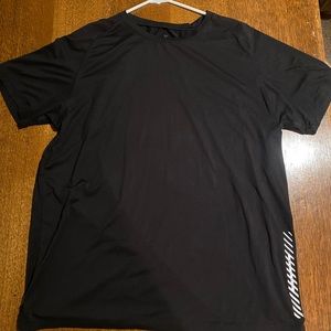 American Eagle athletic dry fit t-shirt . Crew neck in black. Large